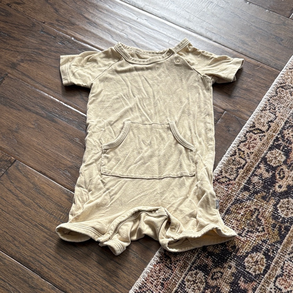 Kyte BABY wheat shortall (6-12)